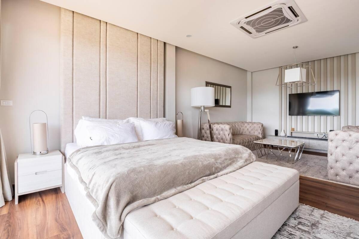 Palm Villa - Award Winning Modern Luxury & Exclusive Villa Resort Чиангмай Экстерьер фото