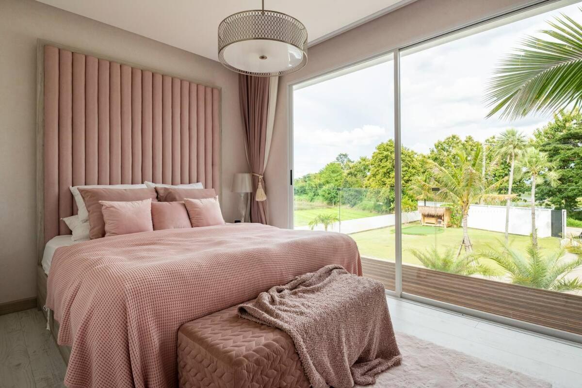 Palm Villa - Award Winning Modern Luxury & Exclusive Villa Resort Чиангмай Экстерьер фото