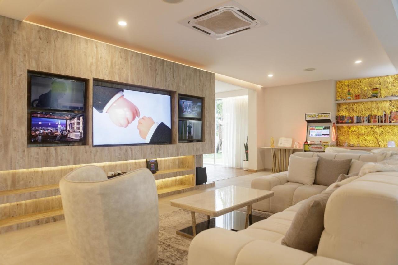 Palm Villa - Award Winning Modern Luxury & Exclusive Villa Resort Чиангмай Экстерьер фото